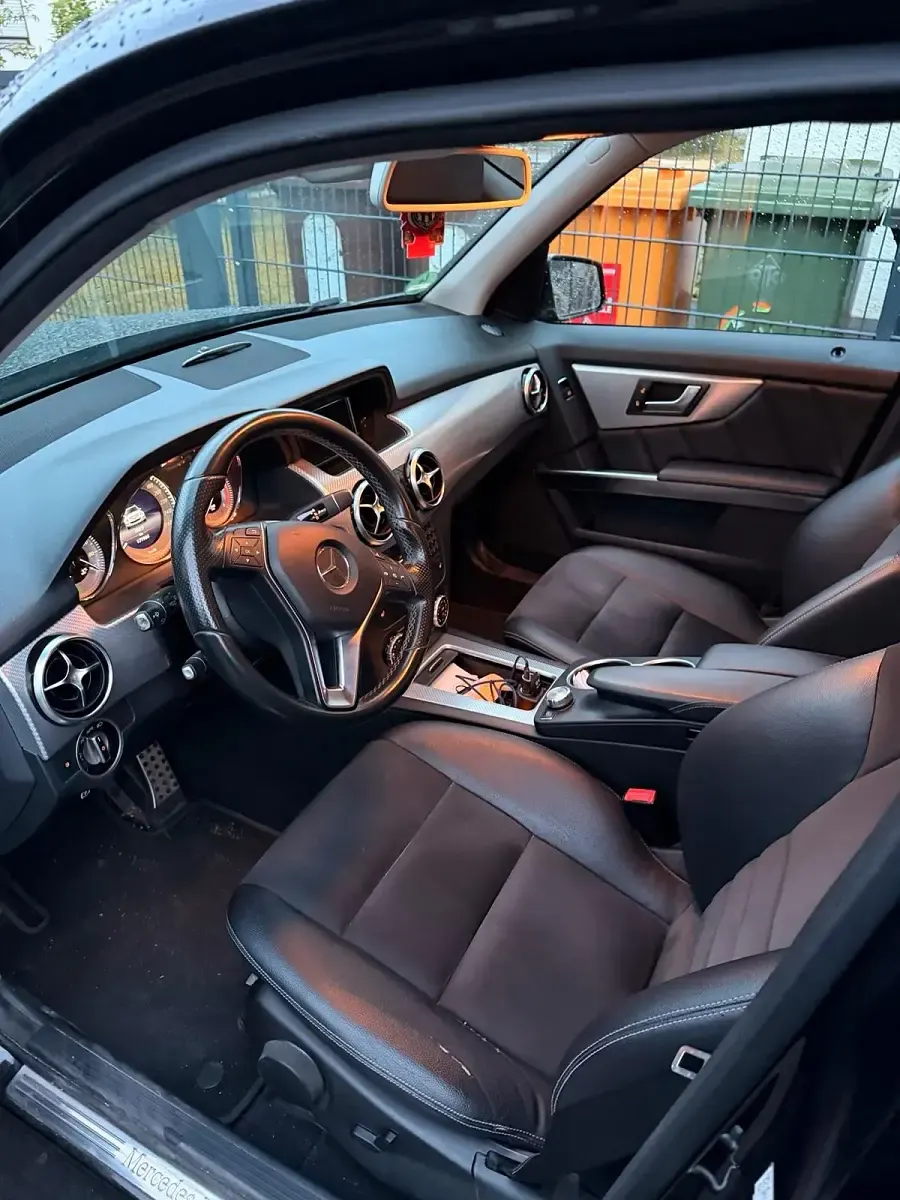 Gebraucht Mercedes GLK220 170 PS (125 kW) 2015 Schwarz SUV
