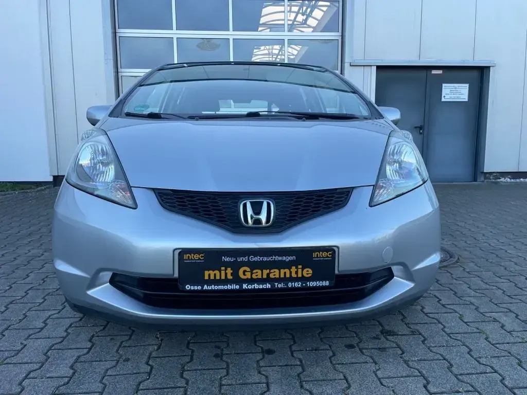 Gebraucht Honda Jazz Trend 90 PS (66 kW) 2009 Silber Kleinwagen