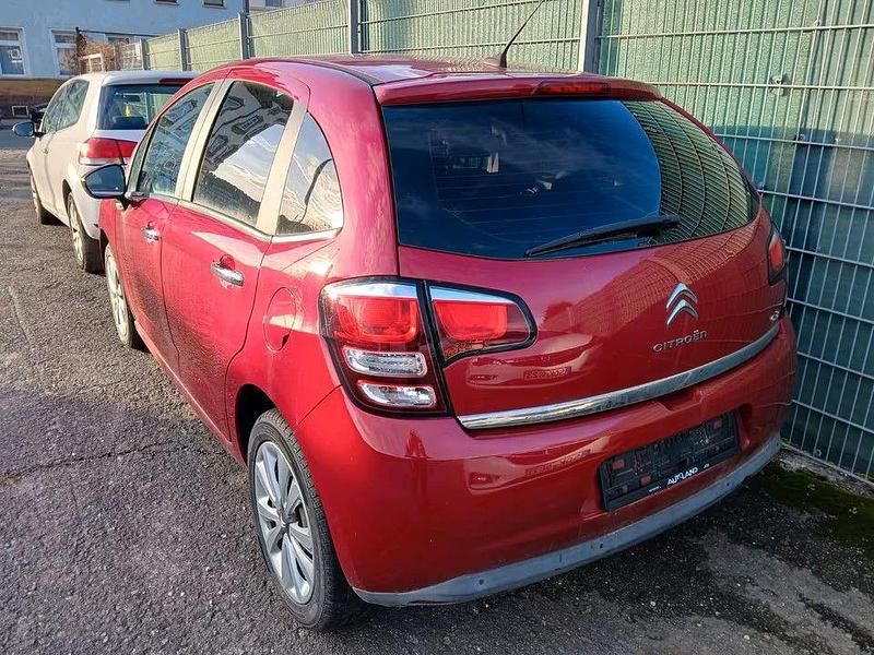 Gebraucht Citroën C3 68 PS (50 kW) 2015 Rot Kleinwagen