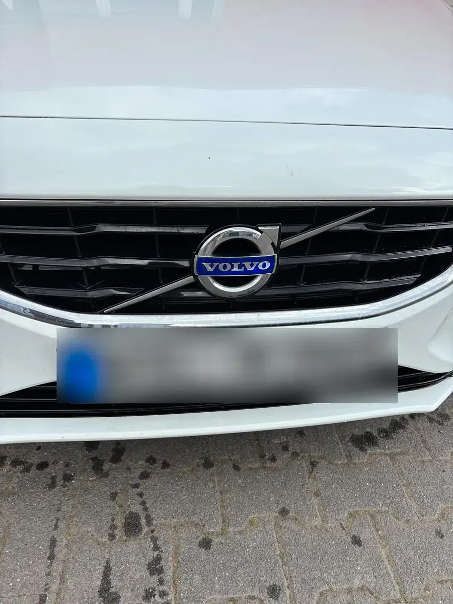 Gebraucht Volvo V40 150 PS (110 kW) 2013 Weiß Limousine