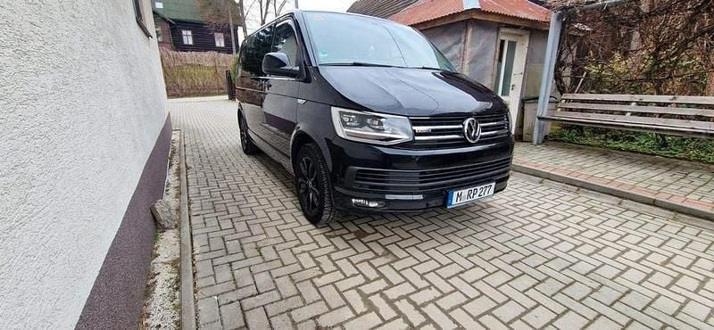 Schwarz Gebraucht 2016 VW T6 Van | 24.950 € (Superpreis) - Bild 1/4