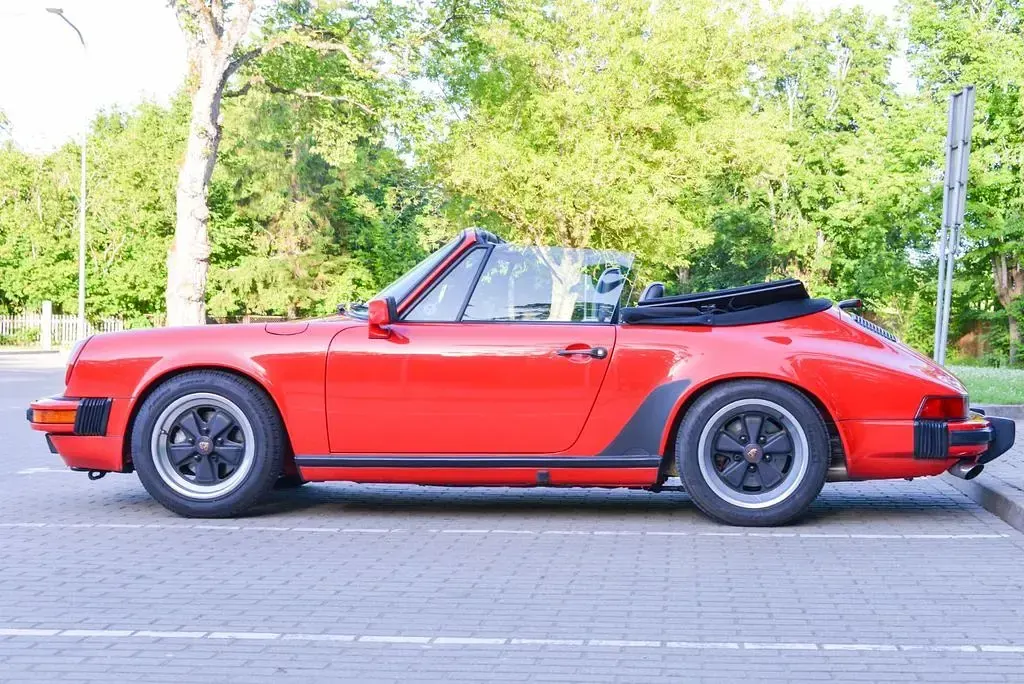 Gebraucht Porsche 911 Carrera Cabriolet 207 PS (152 kW) 1986 Rot Cabrio