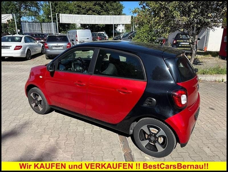 Gebraucht Smart ForFour Basis 90 PS (66 kW) 2019 Rot Kleinwagen