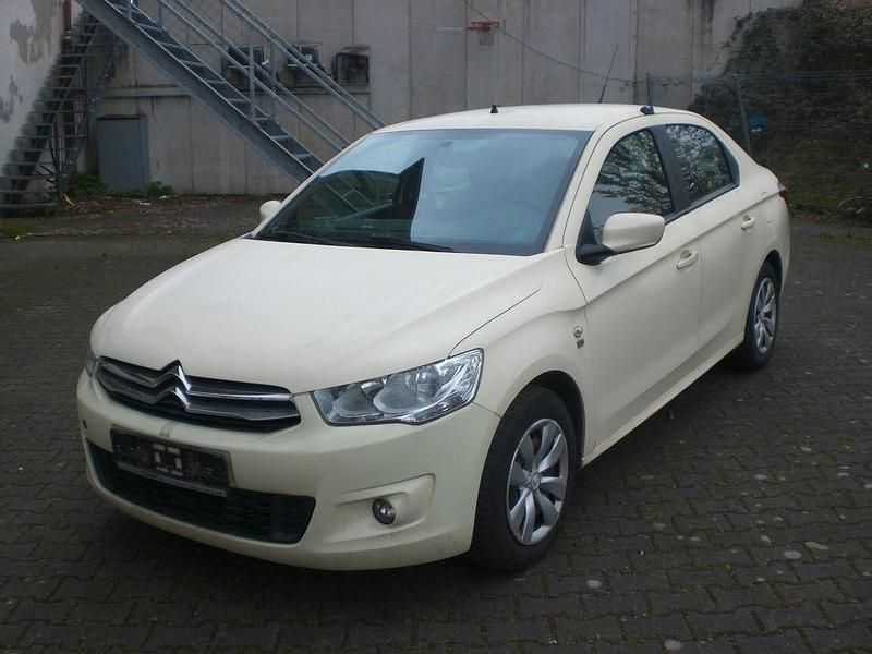 Weiß Gebraucht 2017 Citroën C-Elysee I SELECTION Limousine | 5.500 € (Fairer Preis) - Bild 1/4