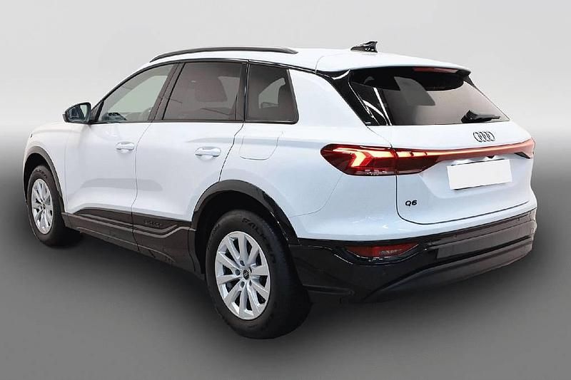 Gebraucht Audi A6 e-tron 185 kW (252 PS) 2025 Weiß SUV