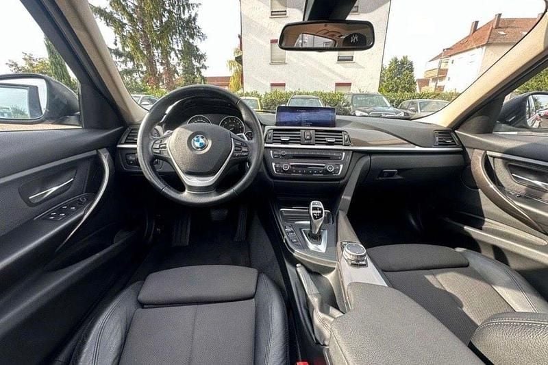 Gebraucht BMW 320 184 PS (135 kW) 2014 Braun Limousine