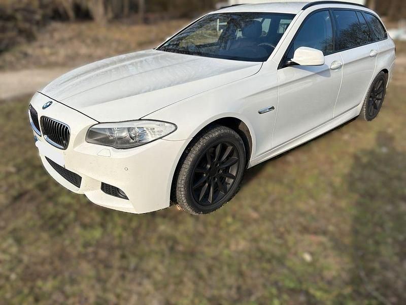 Gebraucht BMW 520 Performance 184 PS (135 kW) 2013 Weiß Kombi