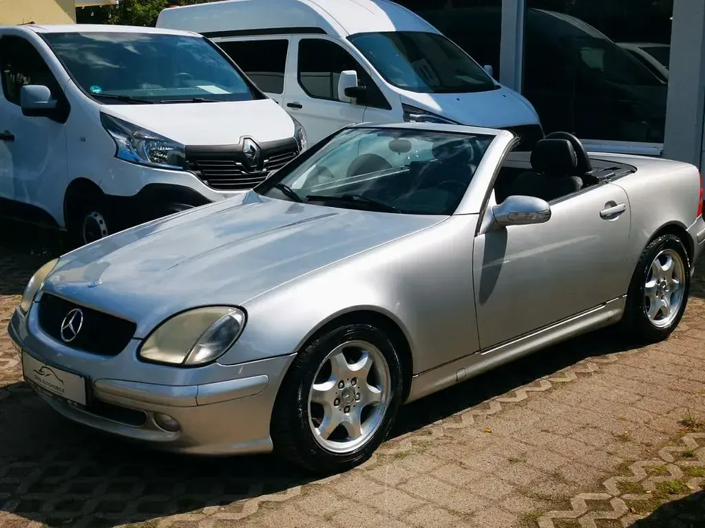 Gebraucht Mercedes SLK200 163 PS (119 kW) 2000 Silber Cabrio