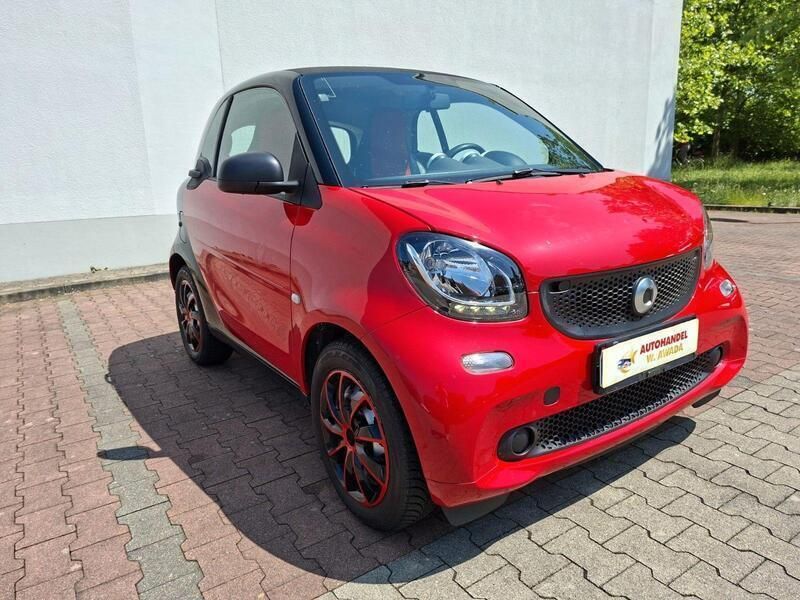 Schwarz Gebraucht 2018 Smart ForTwo Coupé Basis Coupé | 5.700 € (Superpreis) - Bild 1/4