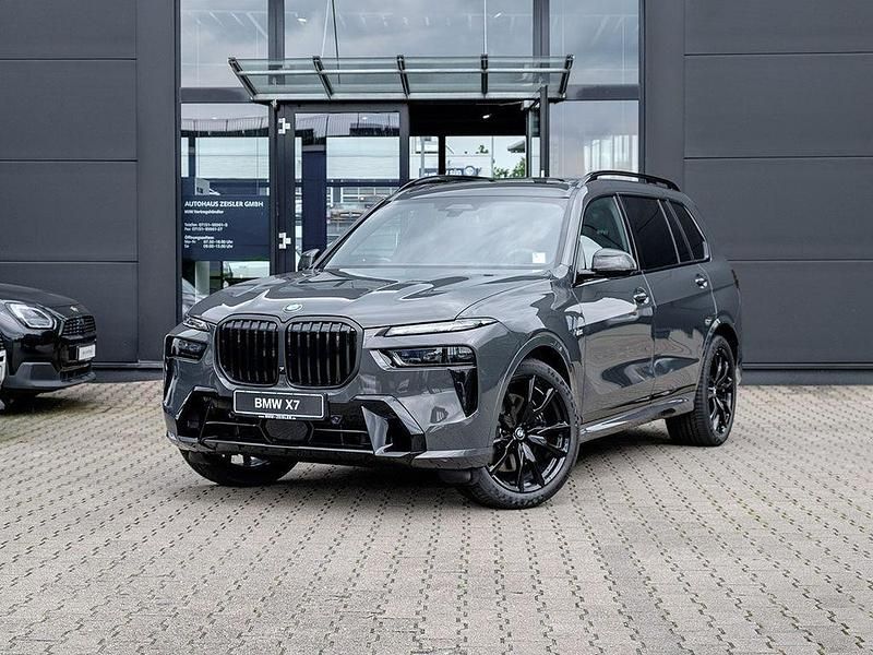 Grau Neu 2025 BMW X7 M Sport SUV | 112.900 € - Bild 1/4
