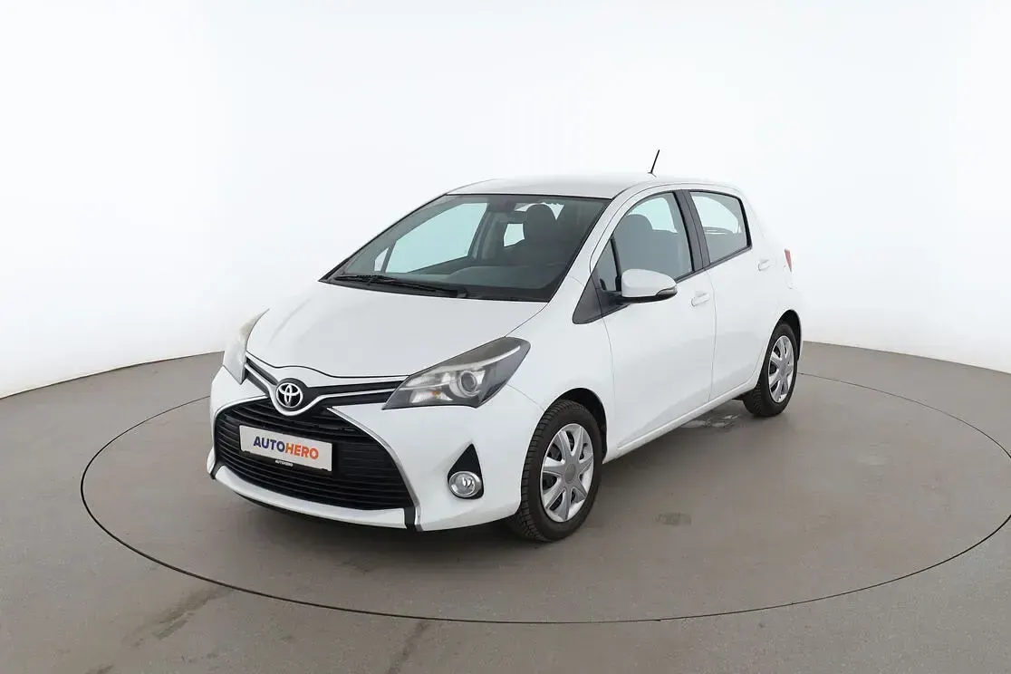 Gebraucht Toyota Yaris Comfort 99 PS (72 kW) 2015 Kleinwagen
