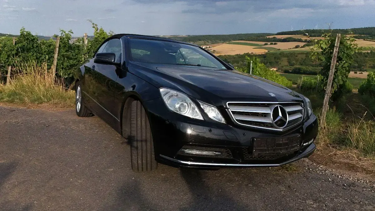 Gebraucht Mercedes E350 Avantgarde 265 PS (194 kW) 2012 Schwarz Cabrio