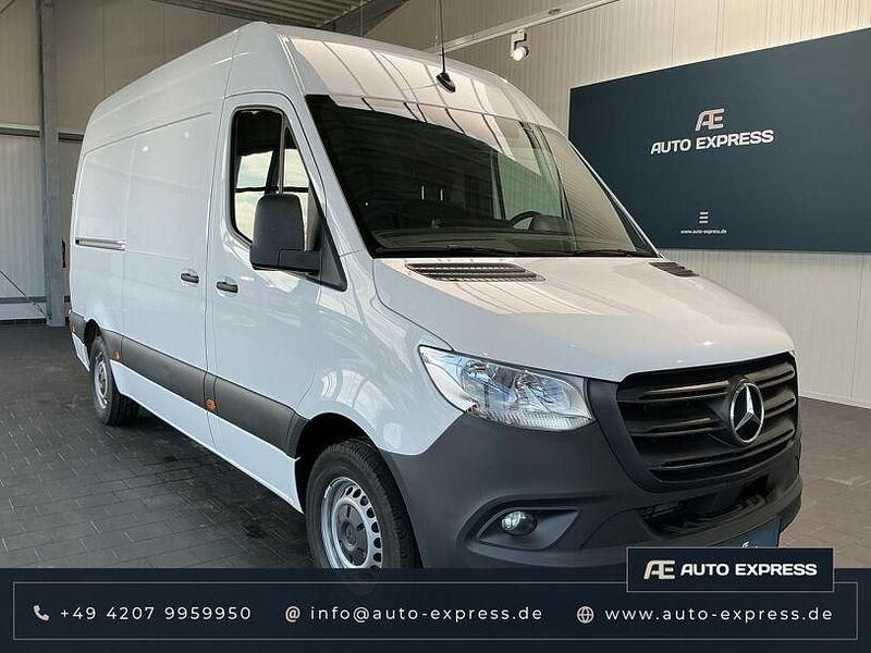 Gebraucht Mercedes Sprinter 150 PS (110 kW) 2023 Weiß (arktikweiss) Van