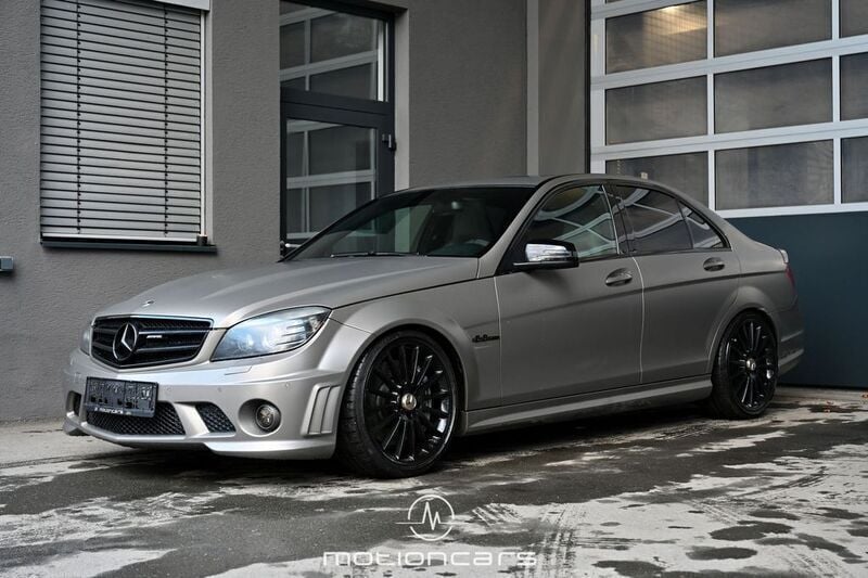 Schwarz Gebraucht 2008 Mercedes C63 AMG AMG Limousine | 25.980 € (Fairer Preis) - Bild 1/4