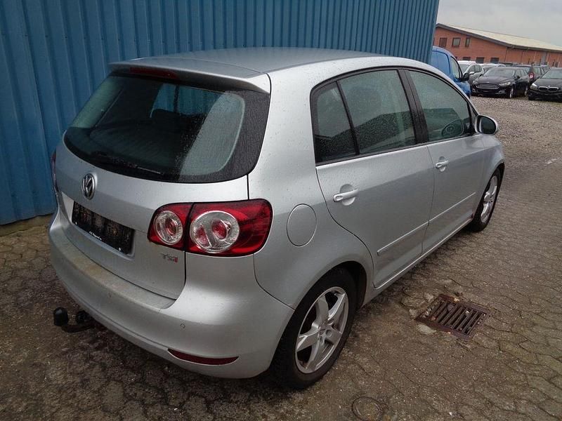 Gebraucht VW Golf Plus Cross Highline 122 PS (89 kW) 2010 Silber Van / Kleinbus