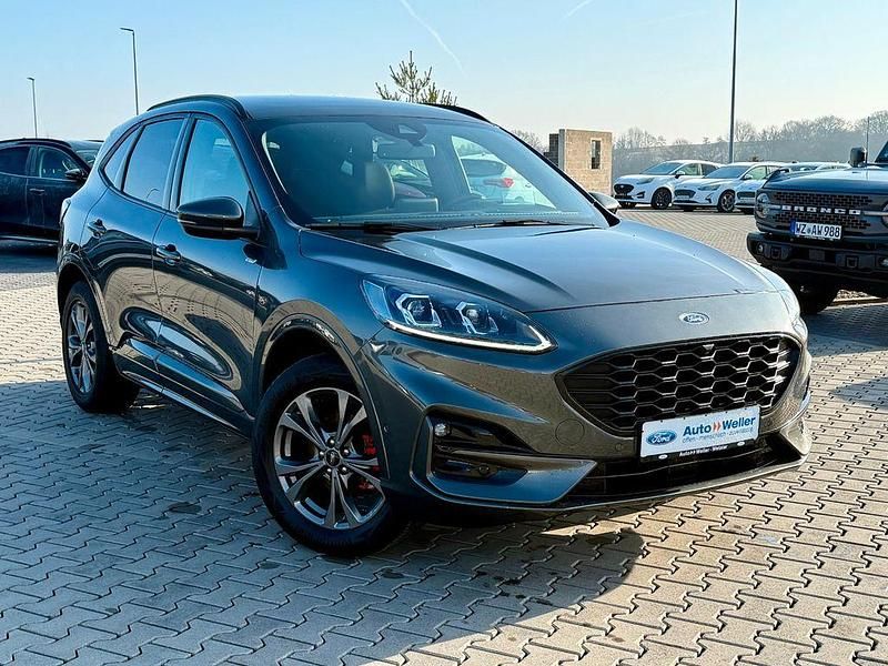 Gebraucht Ford Kuga ST-Line X 224 PS (164 kW) 2022 Grau SUV