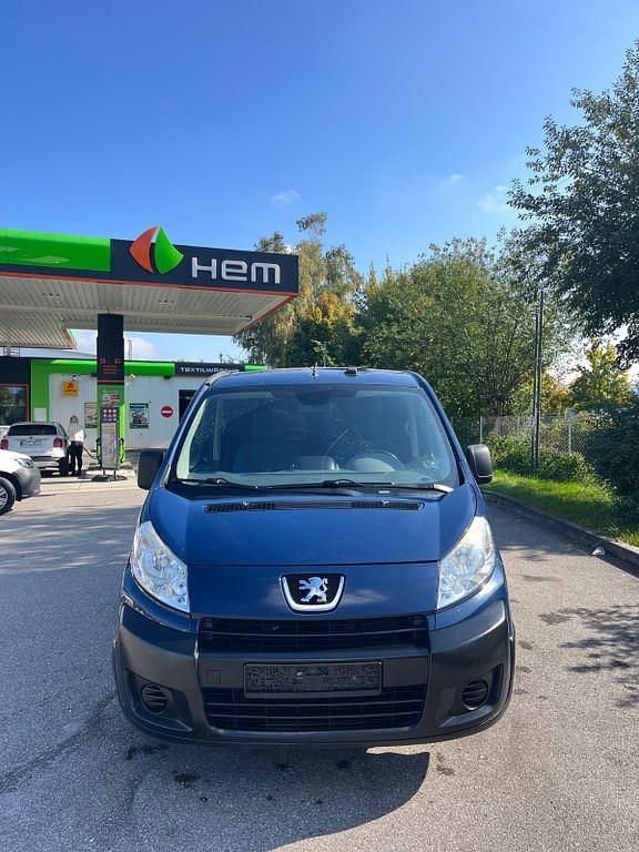 Gebraucht Peugeot Expert 120 PS (88 kW) 2008 Blau Van