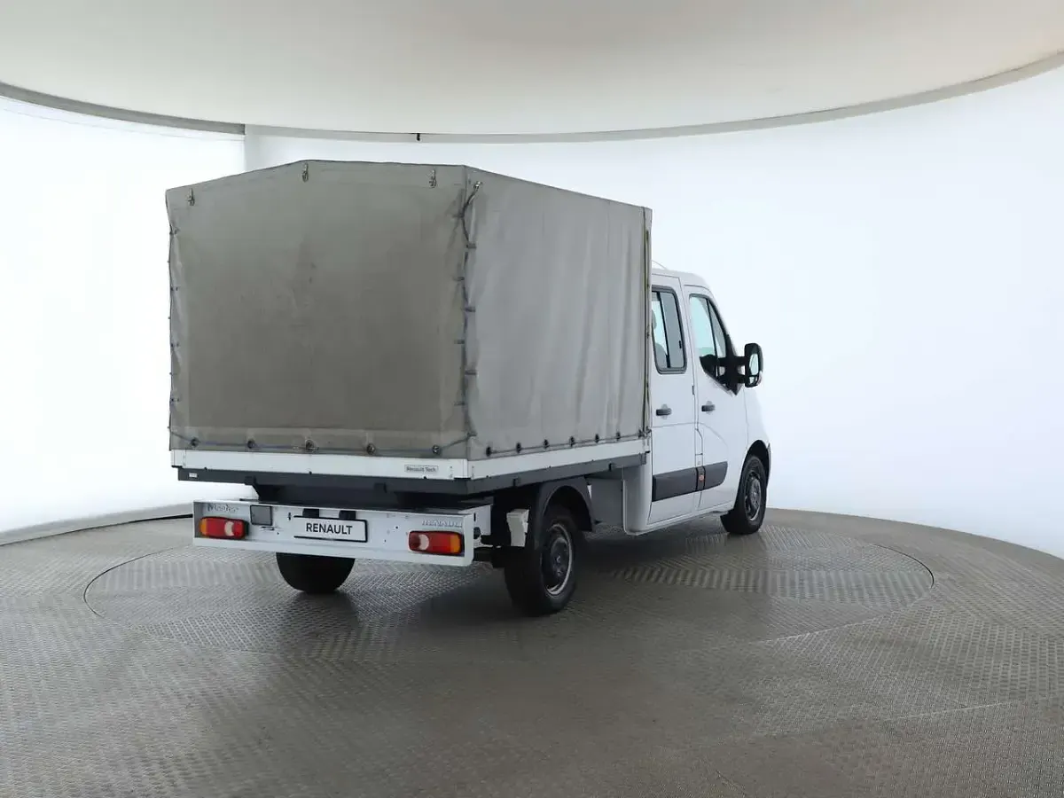 Second-hand Renault Master 131 CP (96 kW) 2019 Alb Monovolum