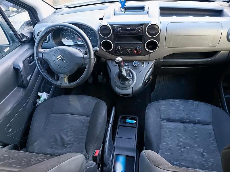 Gebraucht Citroën Berlingo 90 PS (66 kW) 2009 Weiß Van / Kleinbus