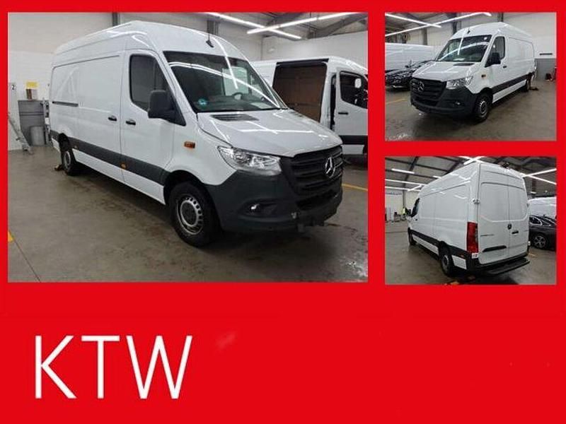 Arktikweiß Gebraucht 2024 Mercedes Sprinter Van | 33.082 € - Bild 1/4