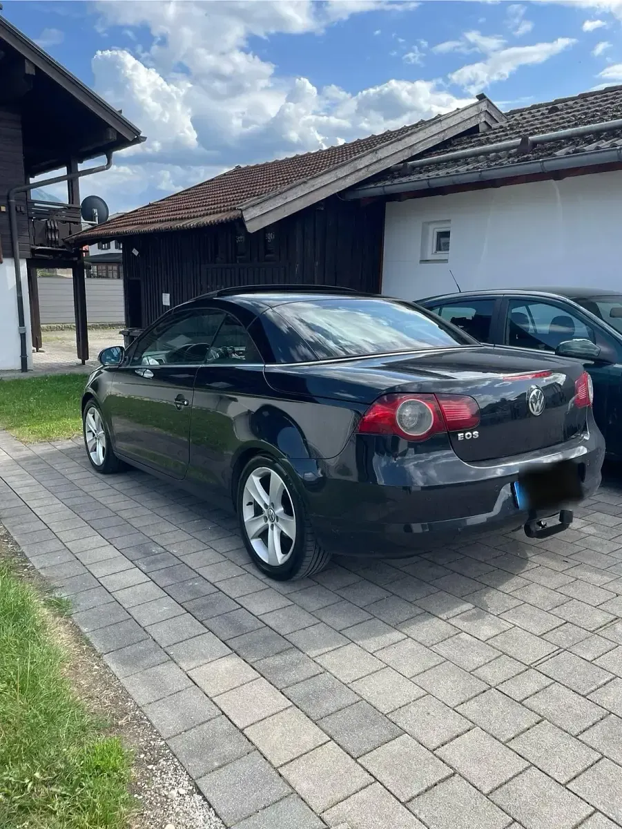 Gebraucht VW Eos 140 PS (102 kW) 2008 Schwarz Cabrio
