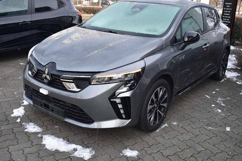 Neu Mitsubishi Colt Plus 91 PS (66 kW) 2025 Achatgrau Kleinwagen