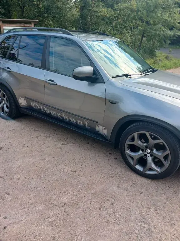 Gebraucht BMW X5 Performance 235 PS (172 kW) 2009 Grau SUV