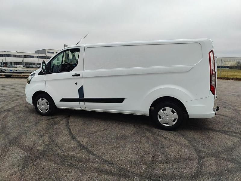 Gebraucht Ford Transit Custom Trend 131 PS (96 kW) 2020 Weiß Limousine