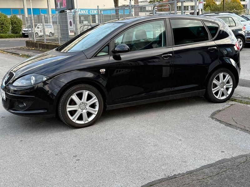 Gebraucht Seat Altea Comfort 125 PS (91 kW) 2008 Schwarz Van / Kleinbus