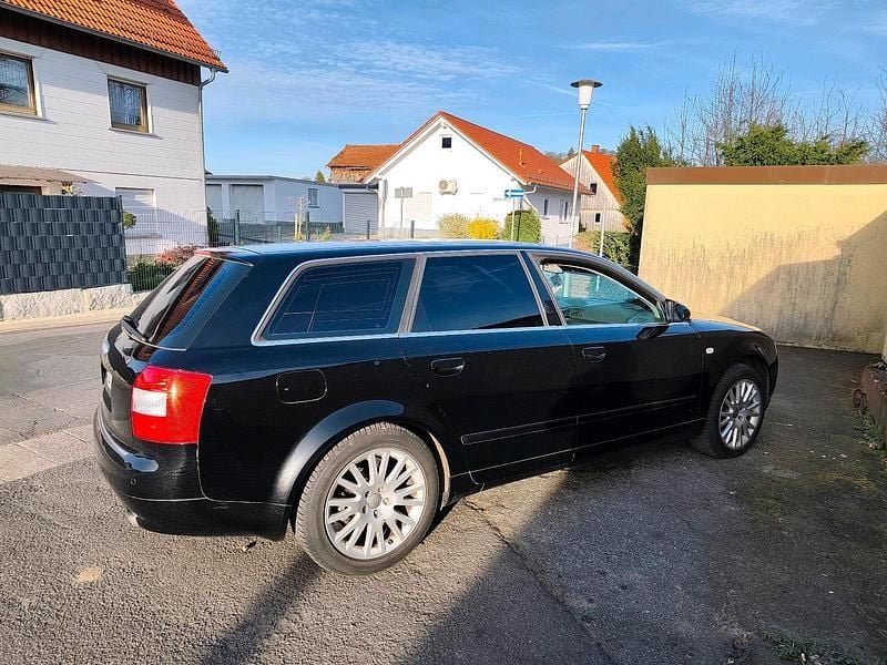 Gebraucht Audi A4 163 PS (119 kW) 2003 Schwarz Kombi