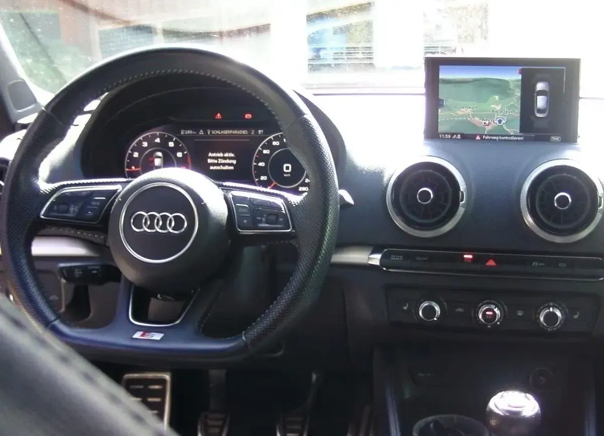 Second-hand Audi A3 Design 150 CP (110 kW) 2019 Gri Berlinǎ
