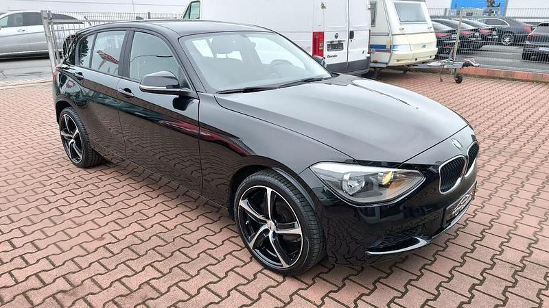Gebraucht BMW 116 136 PS (100 kW) 2014 Schwarz Kleinwagen