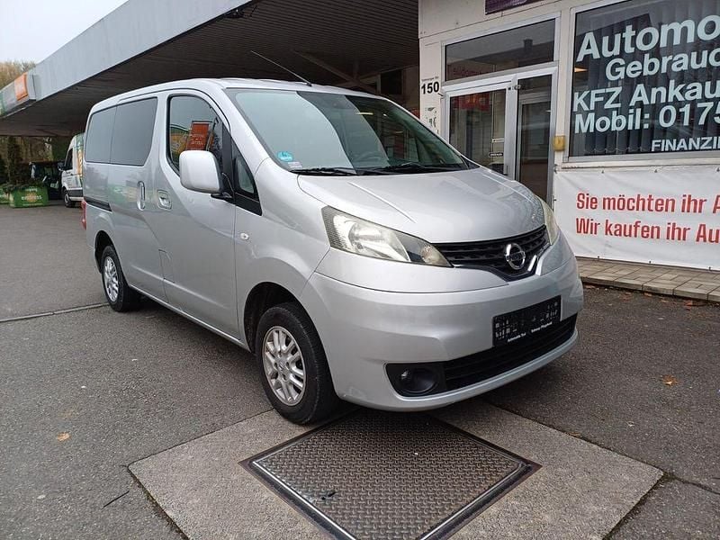 Platinum silver Gebraucht 2013 Nissan Evalia Tekna Van / Kleinbus | 7.390 € (Guter Preis) - Bild 1/4