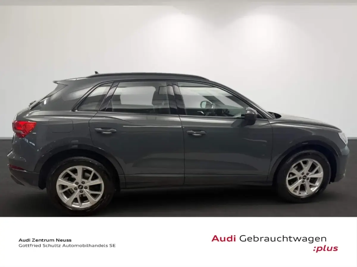 Gebraucht Audi Q3 Advanced Plus 150 PS (110 kW) 2022 Grau SUV