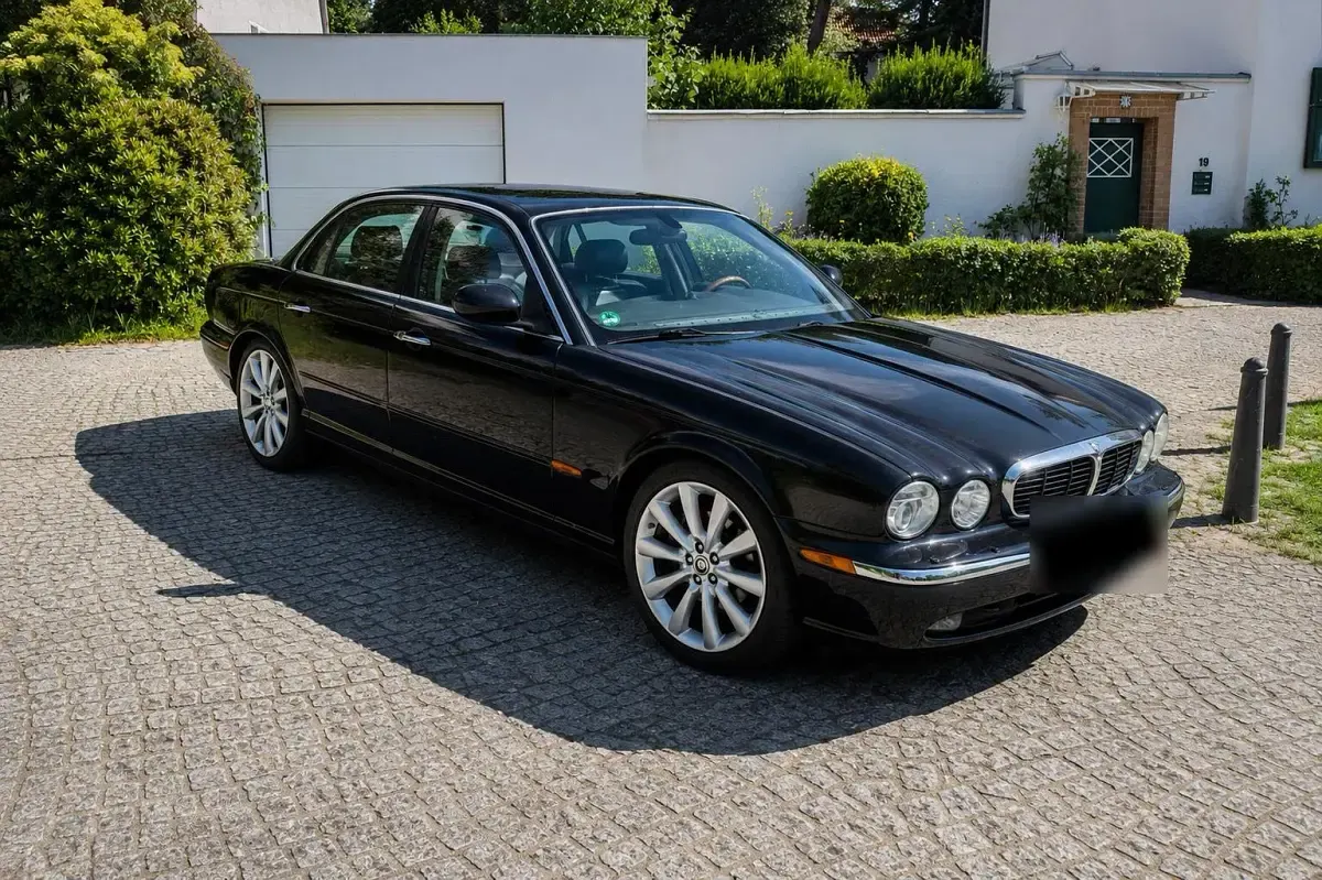 Gebraucht Jaguar XJ6 238 PS (175 kW) 2003 Schwarz Limousine