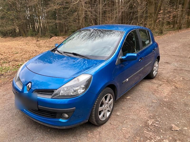 Gebraucht Renault Clio II 75 PS (55 kW) 2006 Blau Kleinwagen