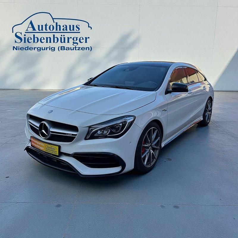 Weiß Gebraucht 2016 Mercedes CLA45 AMG Shooting Brake AMG Kombi | 26.900 € (Etwas zu teuer) - Bild 1/4