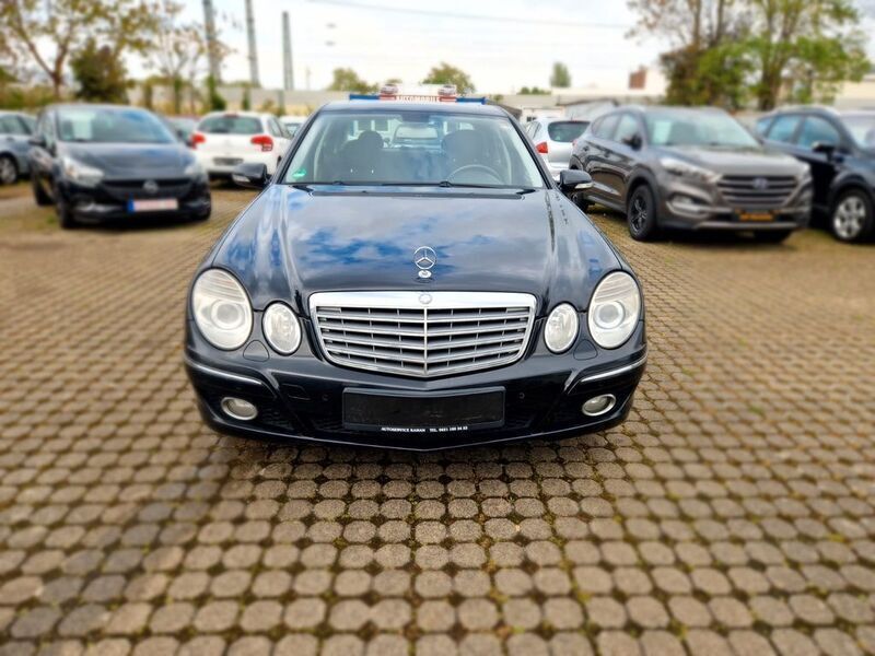 Gebraucht Mercedes E280 231 PS (169 kW) 2006 Schwarz Limousine