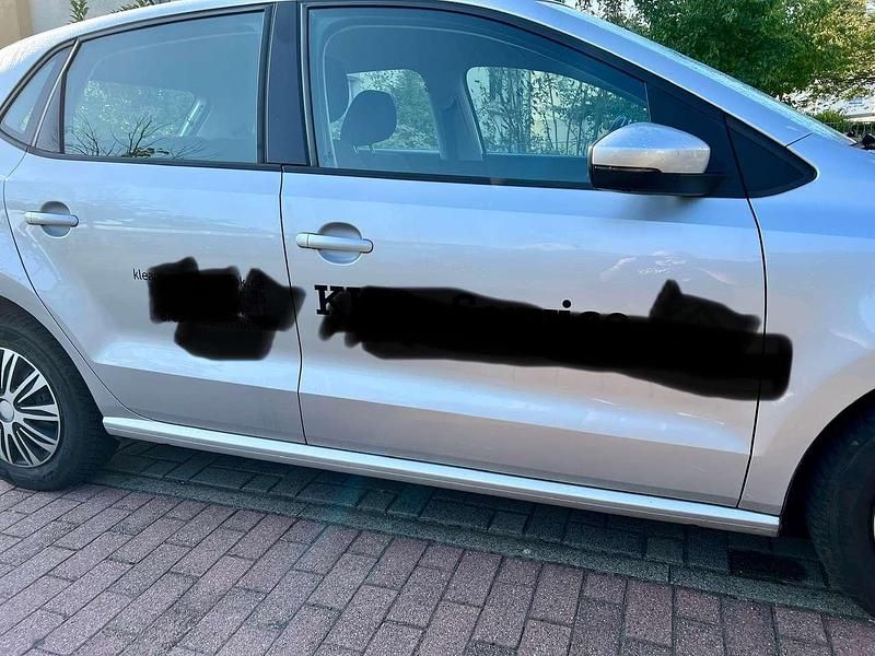 Gebraucht VW Polo Trendline 60 PS (44 kW) 2010 Silber Limousine