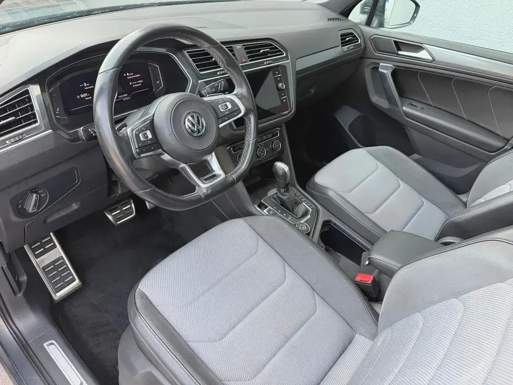 Gebraucht VW Tiguan Highline 190 PS (139 kW) 2020 Grau SUV
