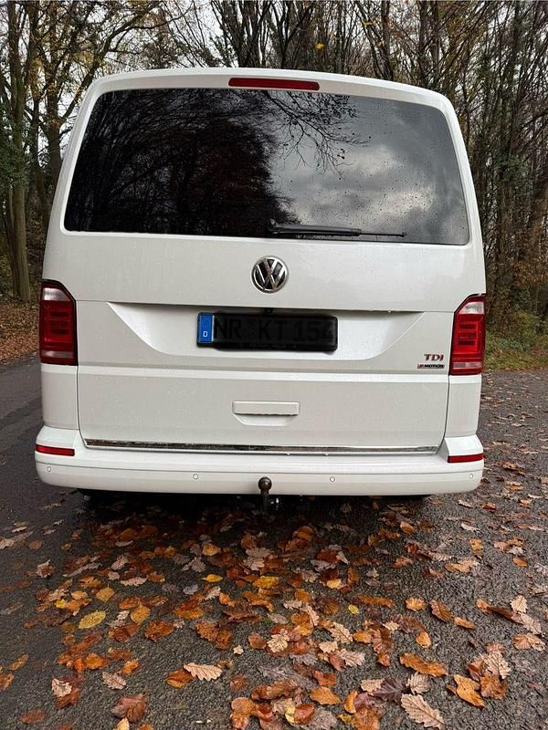 Gebraucht VW Multivan Generation Six 204 PS (150 kW) 2017 Weiß Van
