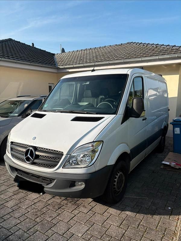 Gebraucht Mercedes Sprinter 163 PS (119 kW) 2011 Weiß Van