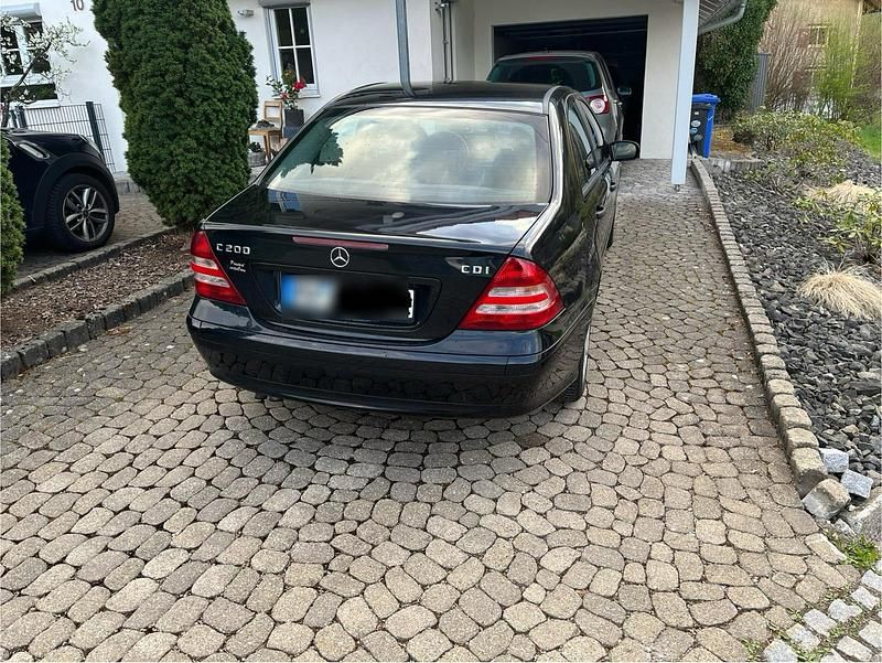 Gebraucht Mercedes C200 122 PS (89 kW) 2005 Schwarz Limousine
