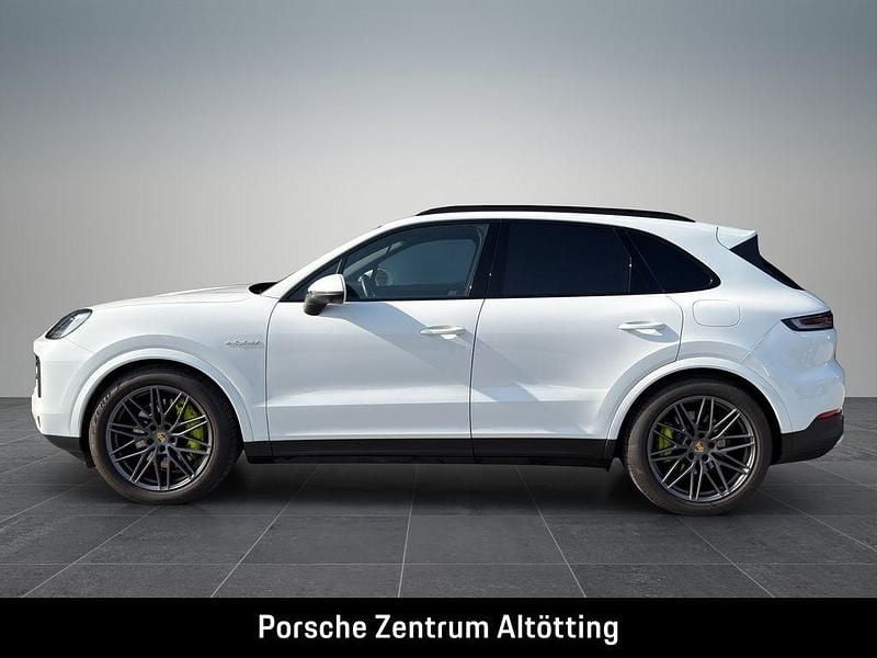 Gebraucht Porsche Cayenne 470 PS (345 kW) 2024 Weiß SUV