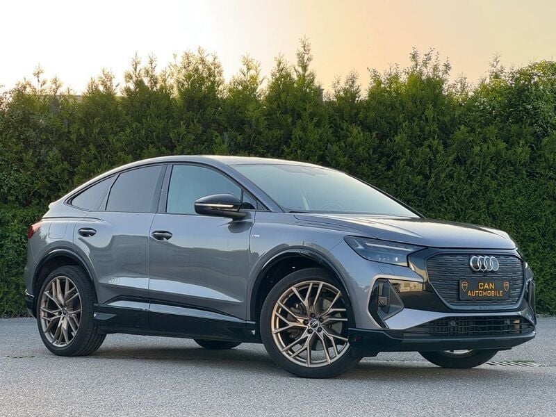 Grau Gebraucht 2023 Audi Q4 Sportback e-tron S-Line SUV | 36.900 € (Guter Preis) - Bild 1/4