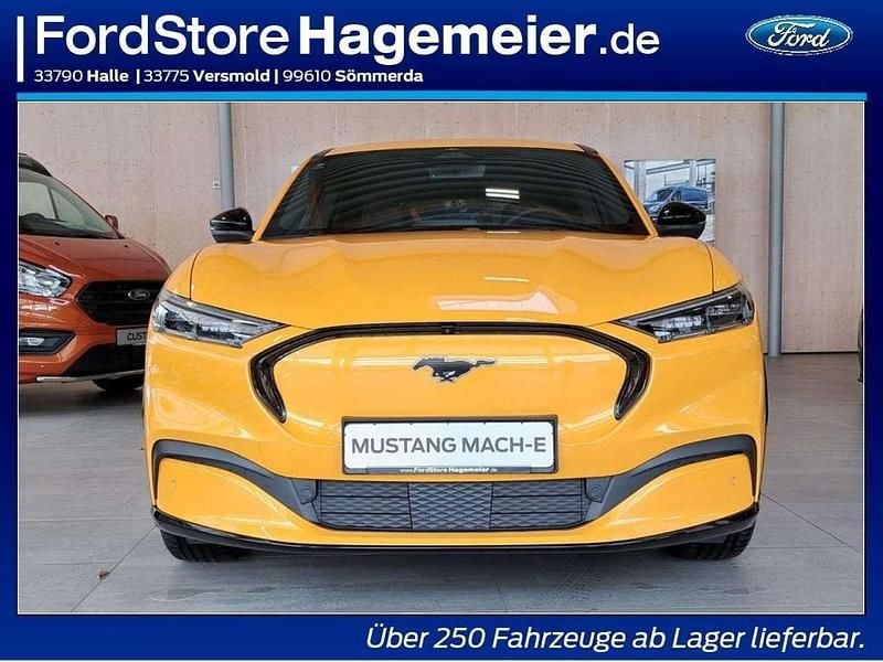 Gebraucht Ford Mustang Mach-E 197 kW (269 PS) 2023 Cyber orange metallic SUV