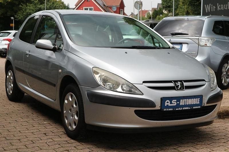 Gris aluminium Gebraucht 2004 Peugeot 307 Filou Kleinwagen | 1.900 € (Fairer Preis) - Bild 1/4