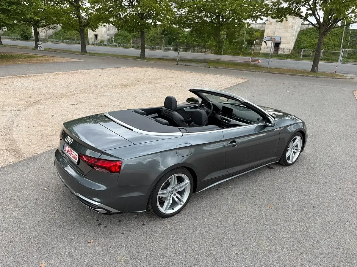 Gebraucht Audi A5 Cabriolet 190 PS (139 kW) 2020 Grau Cabrio