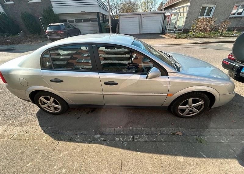 Gebraucht Opel Vectra 146 PS (107 kW) 2003 Grau Limousine