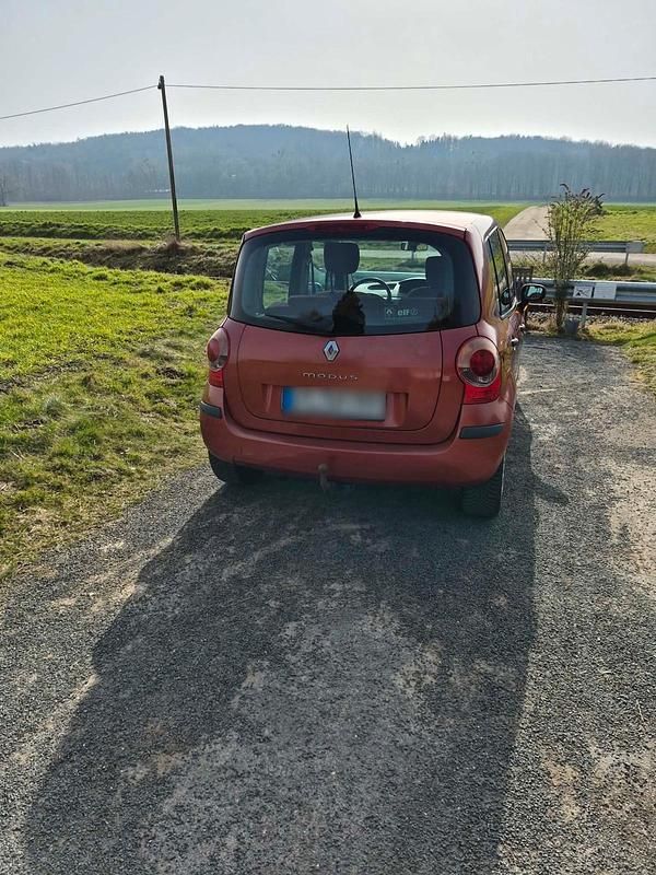 Gebraucht Renault Modus 86 PS (63 kW) 2004 Rot Van / Kleinbus
